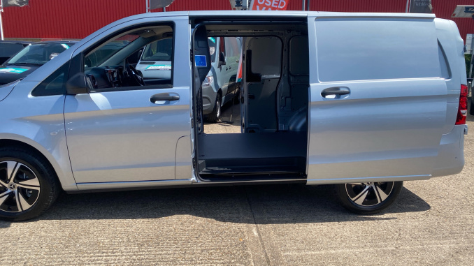 Mercedes-Benz Vito L2 Diesel Rwd 116CDI Select Van 9G-Tronic - Image 11